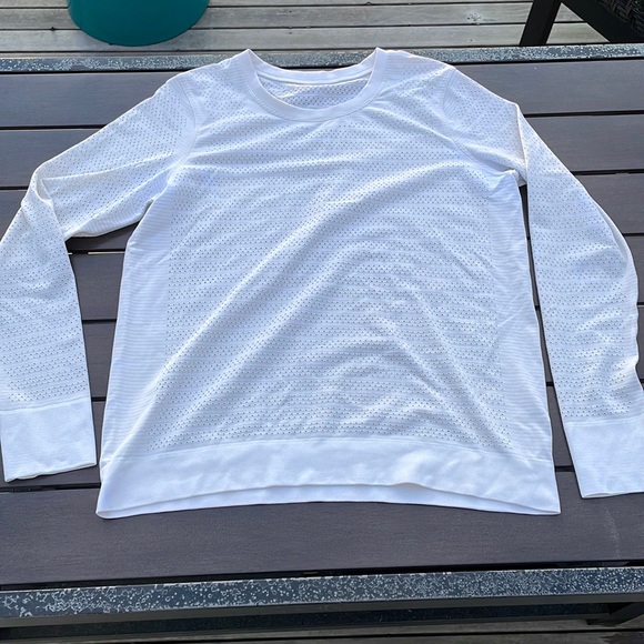 lululemon athletica Tops - Lululemon Breeze By Long Sleeve size 10 white and cream